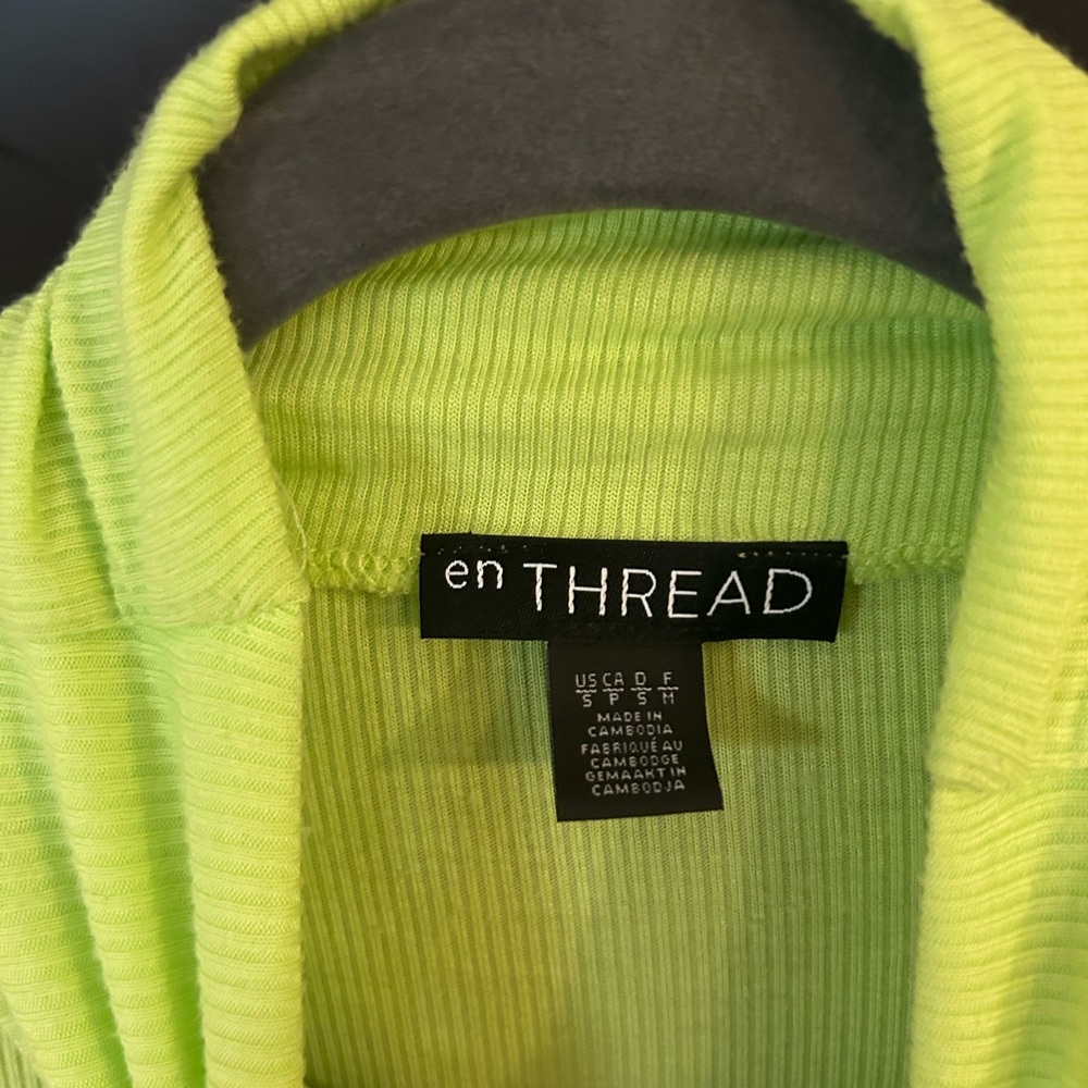 en THREAD Lime Green Ribbed Lightweight Turtleneck